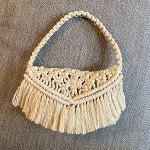 Macramé Purse.
